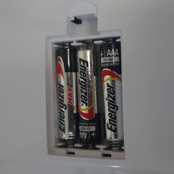 Makeup Mirror - Picture 4 of 6